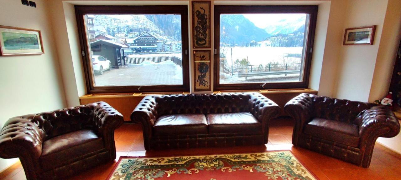 Hotel Tea Dolomiti - Lago Di Alleghe - Monte Civetta エクステリア 写真