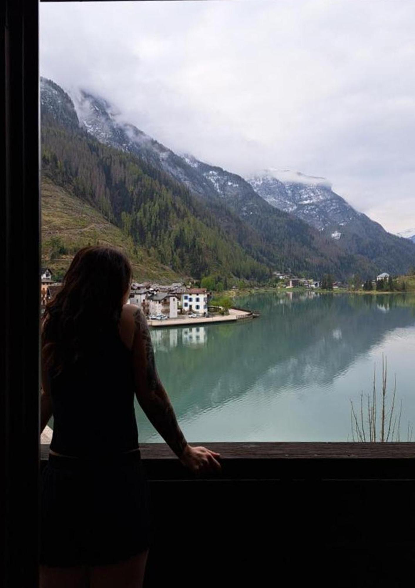 Hotel Tea Dolomiti - Lago Di Alleghe - Monte Civetta エクステリア 写真